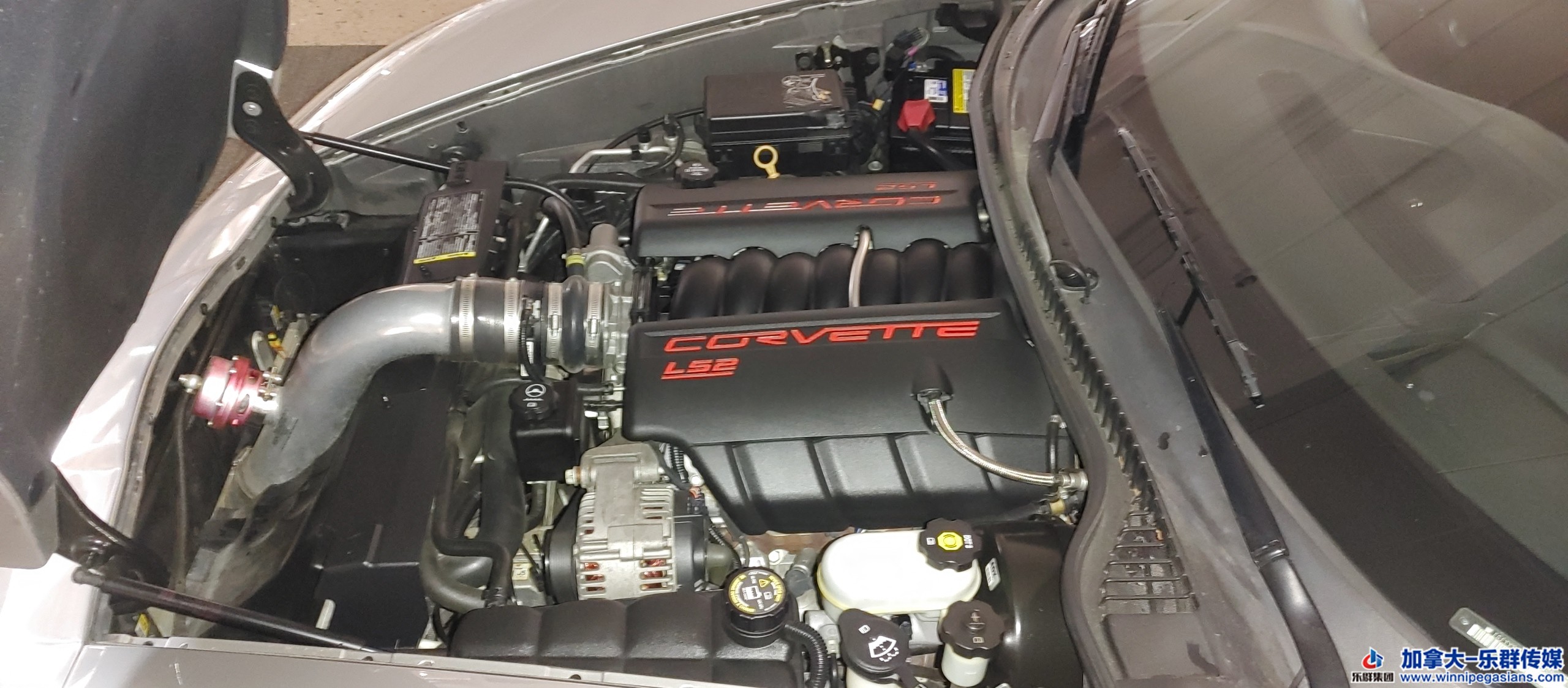 twin-turbo engine.jpg