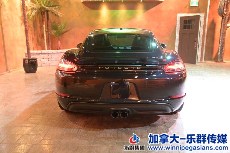 Used-2018-Porsche-718-Cayman-Sport-Exhaust-Bose-Htd-Steering-Htd-Lthr-!!-1616270.jpg