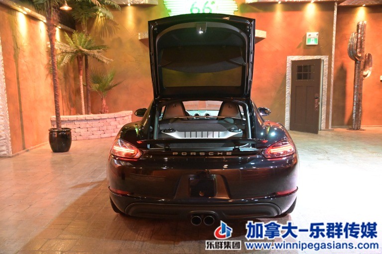 Used-2018-Porsche-718-Cayman-Sport-Exhaust-Bose-Htd-Steering-Htd-Lthr-!!-1616270.jpg