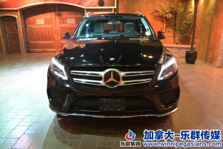 Used-2016-Mercedes-Benz-GLE-Class-GLE350D-4MATIC-Blacked-Out-on-22-Inch-Asantis-.jpg