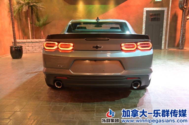 Used-2019-Chevrolet-Camaro-RS-Red-Lthr-_6-Speed-ONLY-2300-KMS!_-1622137293 (1).jpg