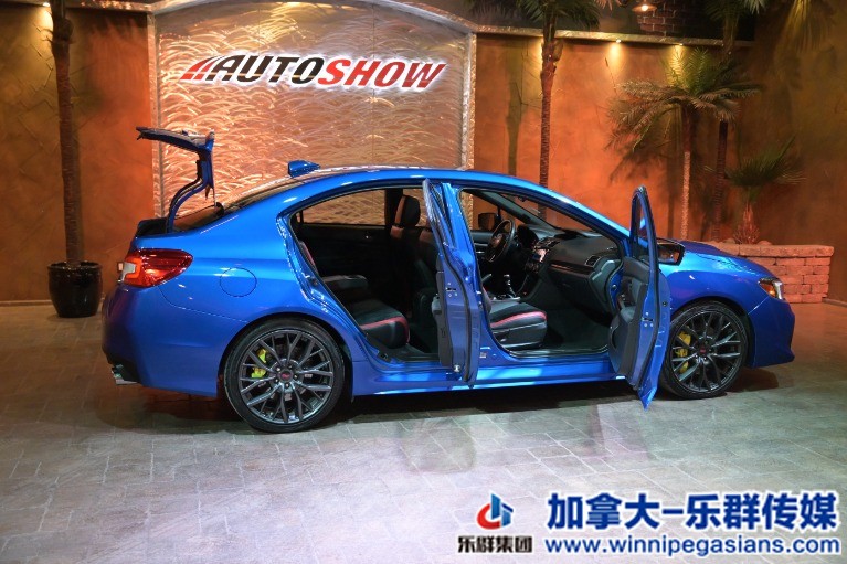 Used-2019-Subaru-WRX-STI-Sport-Tech-w-Nav-SRoof-HK-Stereo-!!-1622511662 (6).jpg