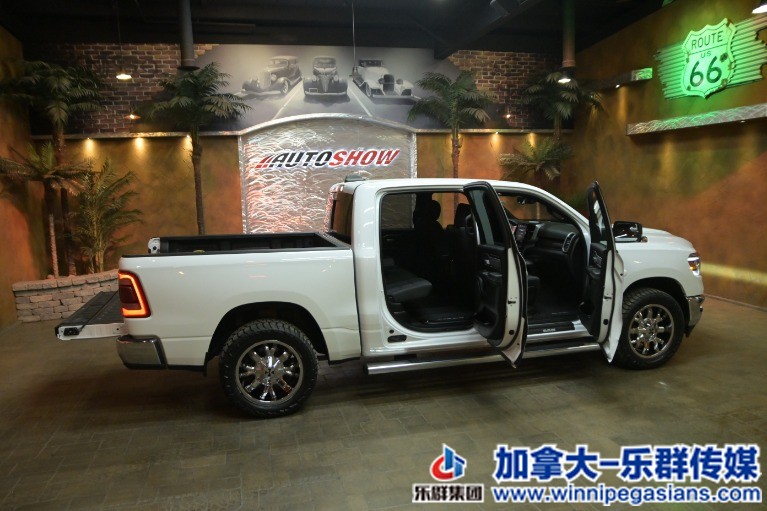 Used-2019-Ram-1500-New-Body-Style-Big-Horn-w-Htd-Wheel-Buckets-!-1618021487 (3).jpg