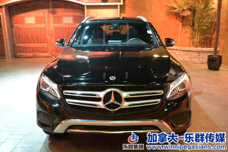 Used-2018-Mercedes-Benz-GLC-300-4Matic-Burmester-Pano-Roof-360-Cam-1632327644 (1).jpg