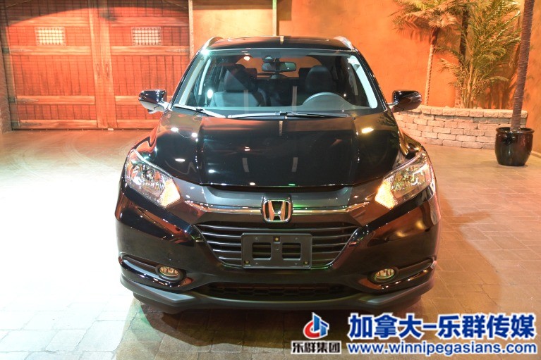 Used-2018-Honda-HR-V-EX-L-AWD-_Sunroof-Navi-Leather!_-1633469949.jpg