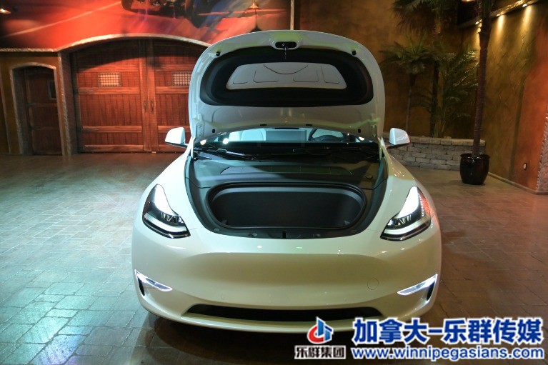 Used-2021-Tesla-Model-Y-Performance-21-In-Wheels-White-Leather-Pano-Roof-!!-1640.jpg