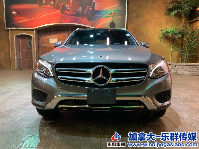 Used-2019-Mercedes-Benz-GLC-GLC-300-NAV- -HTD-LTHR- -PANO-ROOF!-1644008921.jpg