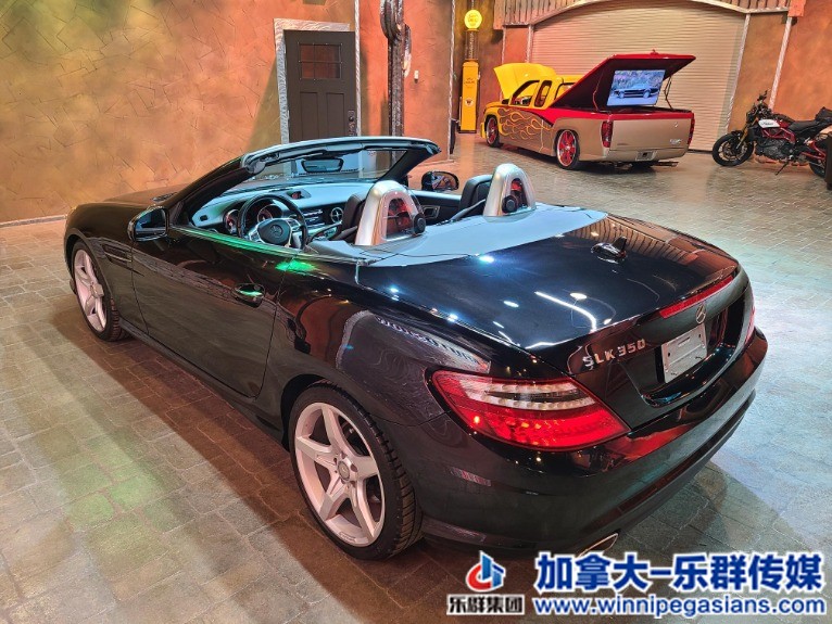 Used-2013-Mercedes-Benz-SLK-Class-57000-original-k-__-PRISTINE-SLEEK-SLK-350!!!-.jpg