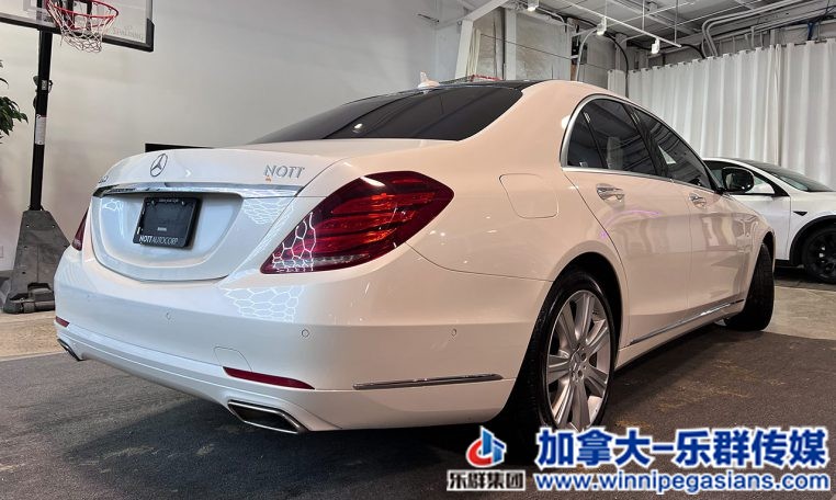 benz_s550_723113-762x456.jpg