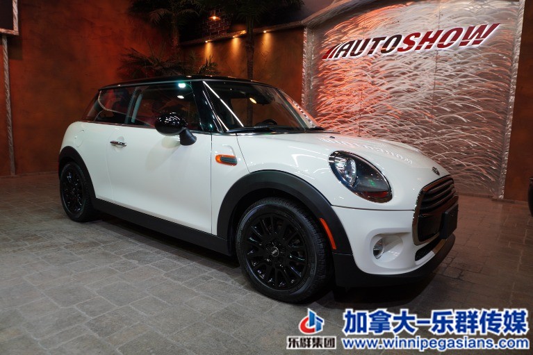 Used-2019-MINI-3-Door-Only-8000-KMs!-Loaded-Pano-Roof-Leather-!!-1648592766.jpg