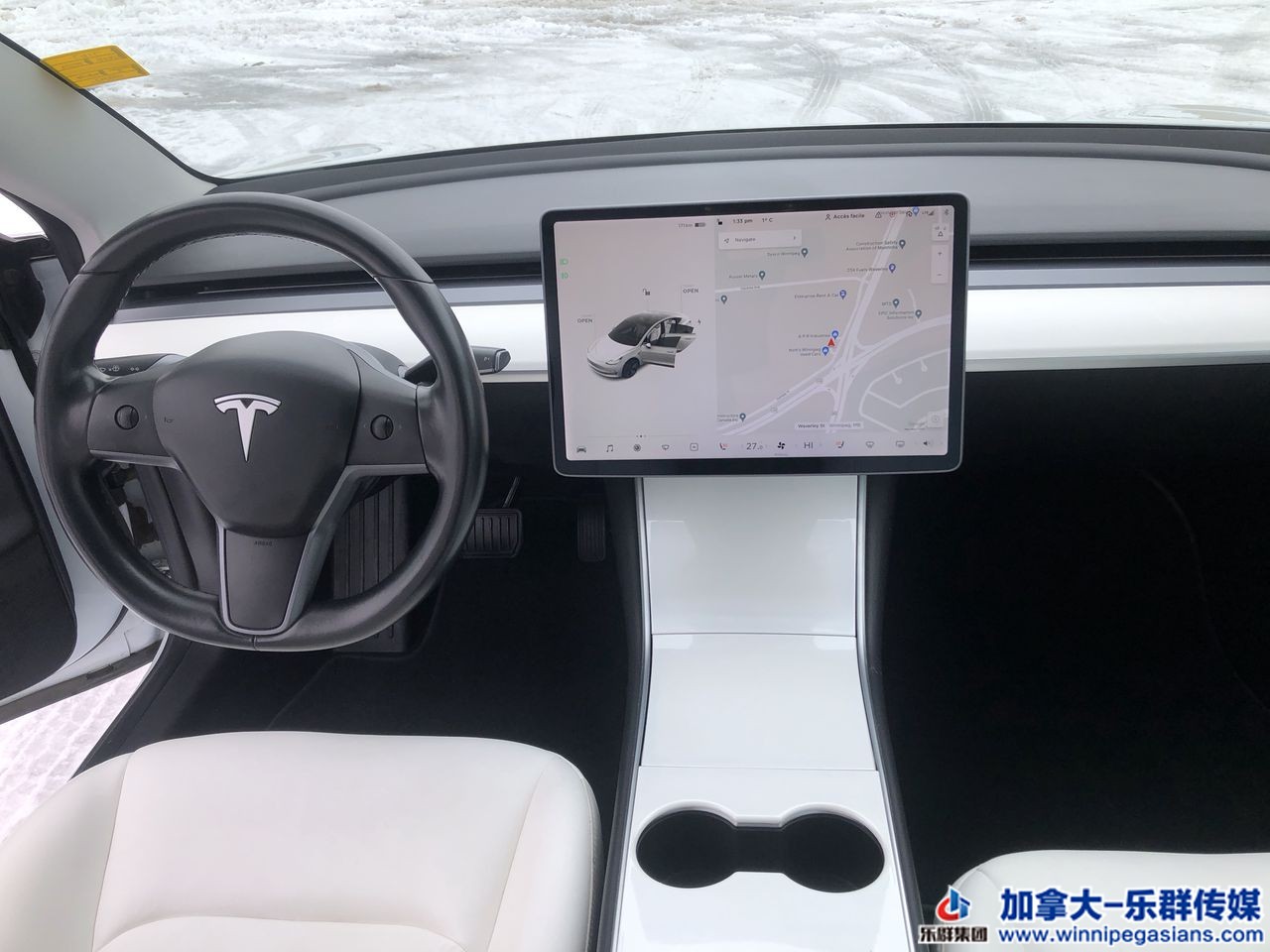 Tesla_Model3_7167 (12).jpg