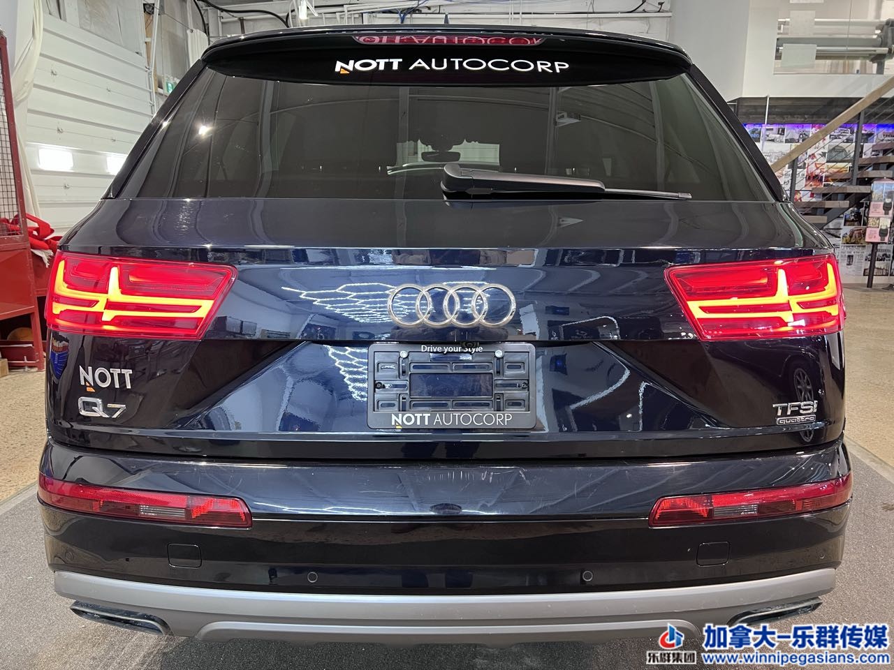 audi_q7_7107A_13.jpg