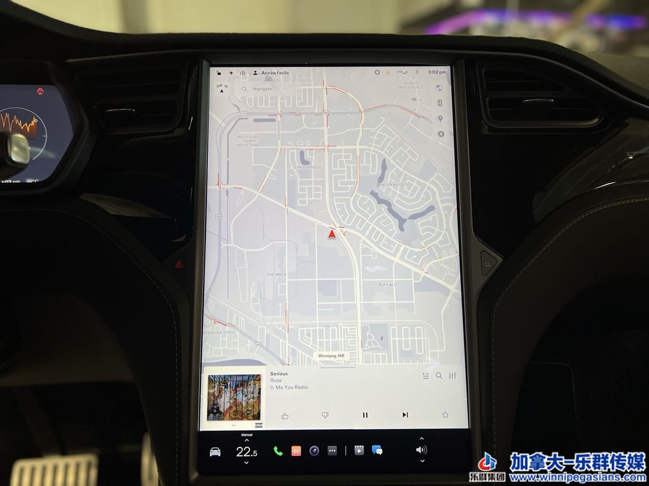 tesla_modelx_7239_9.jpg