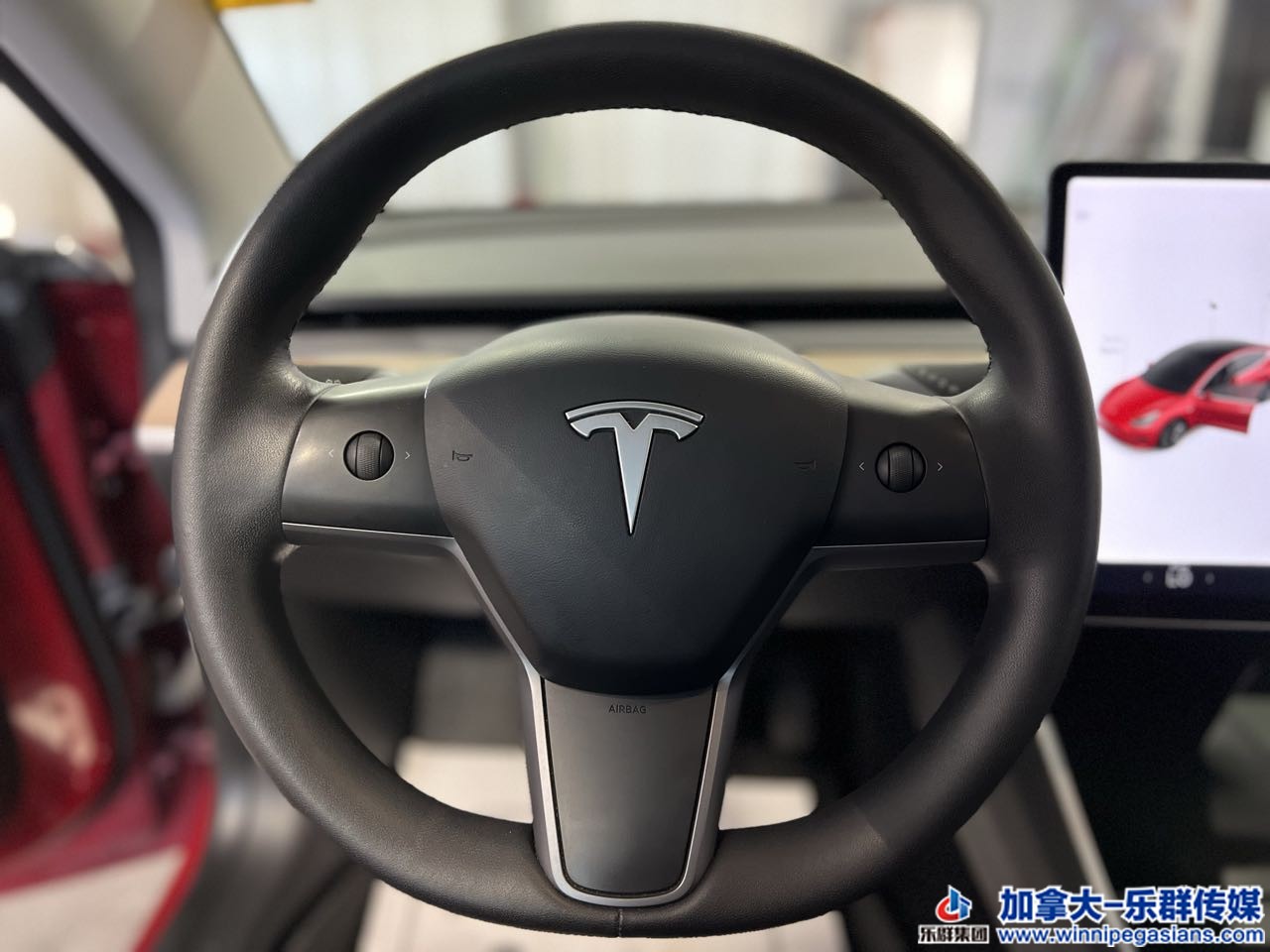 tesla_model3_7263_6.jpg