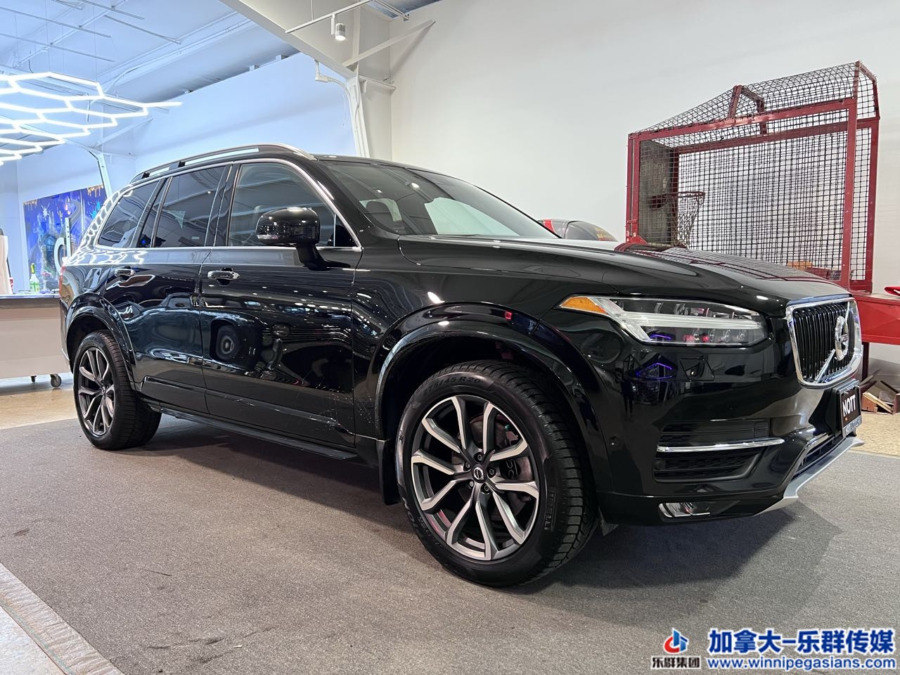 volvo_xc90_7237_1.jpg