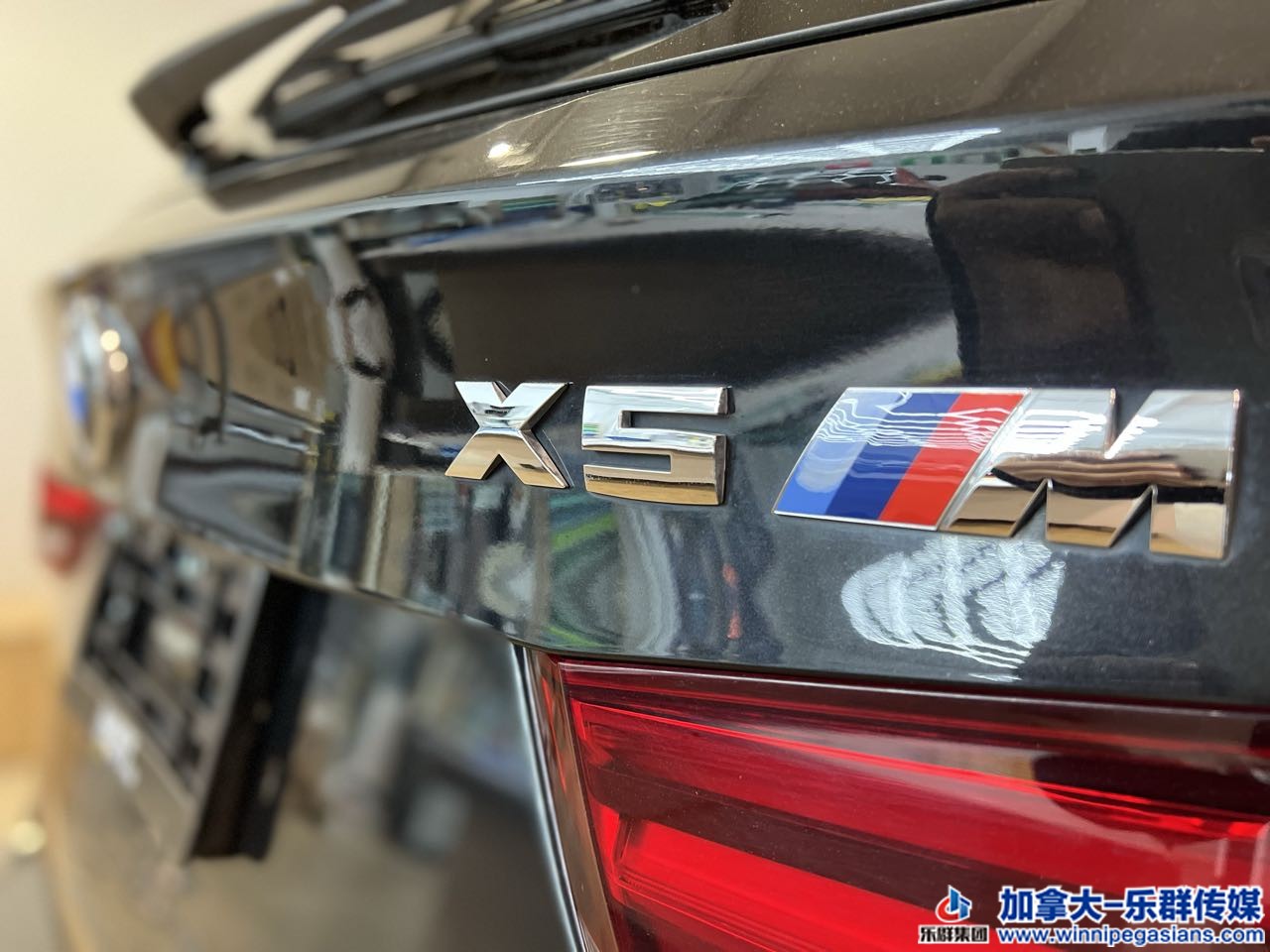 bmw_x5m_7287_16.jpg