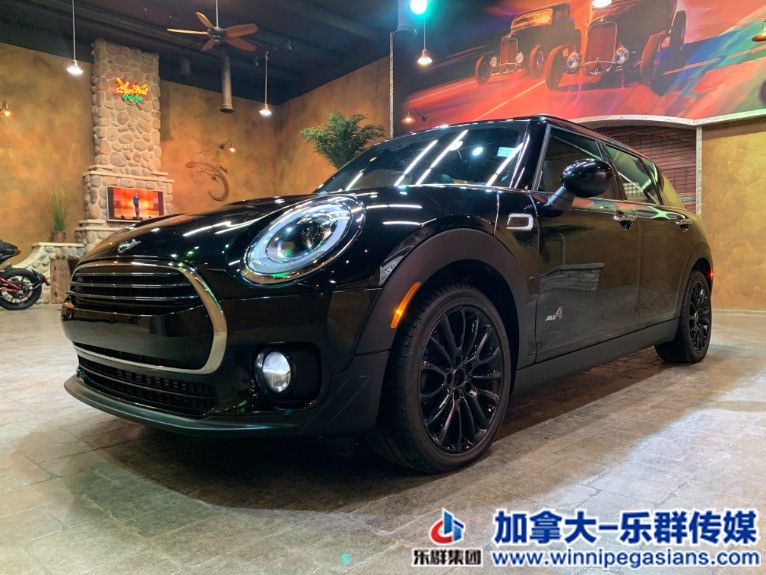 Used-2019-MINI-Clubman-Cooper-AWD-w-Pano-Roof-Htd-Lthr-Navigation-!!-1643995742 (2).jpg