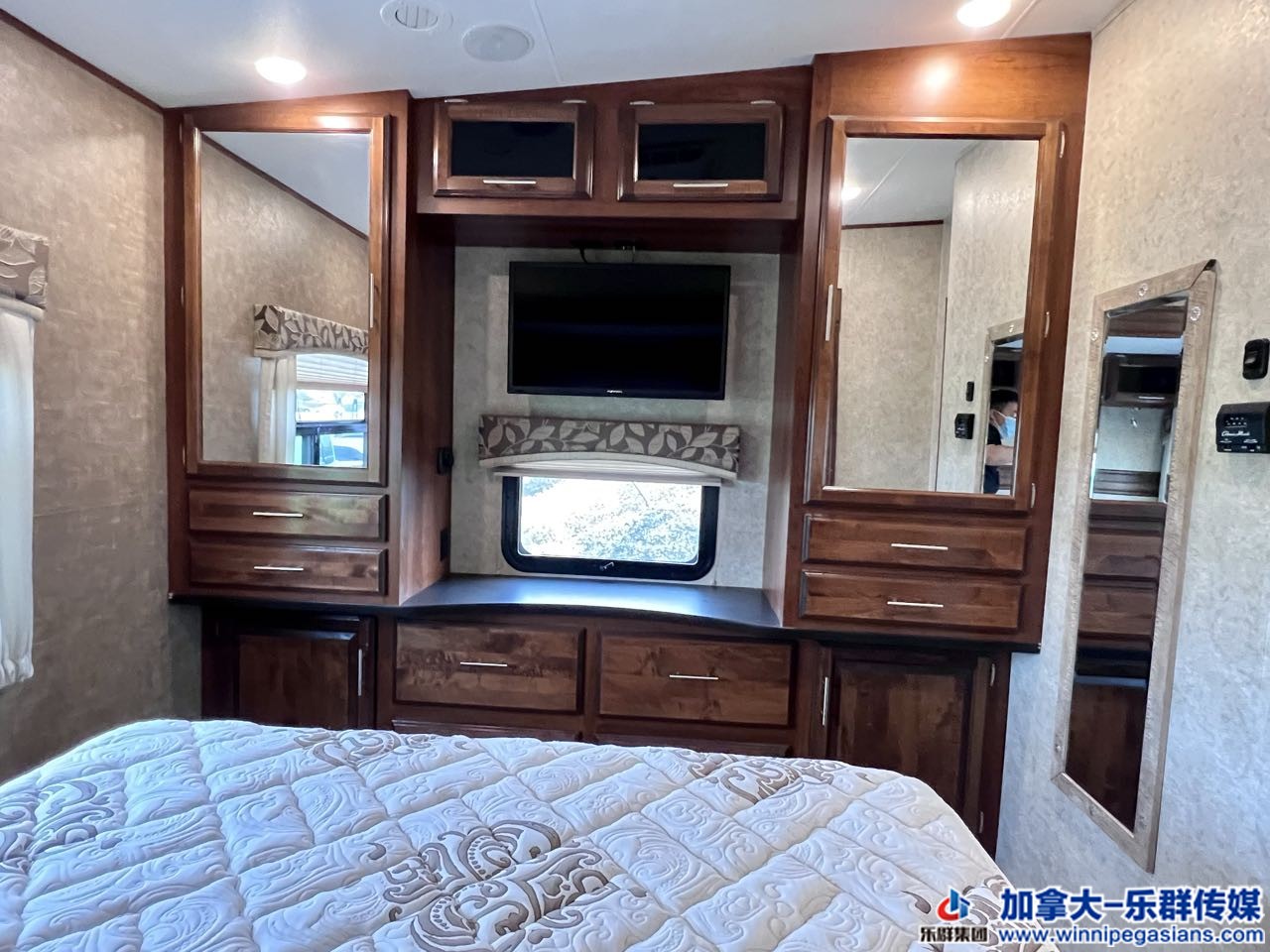 jayco_flqs339_c7314_14.jpg