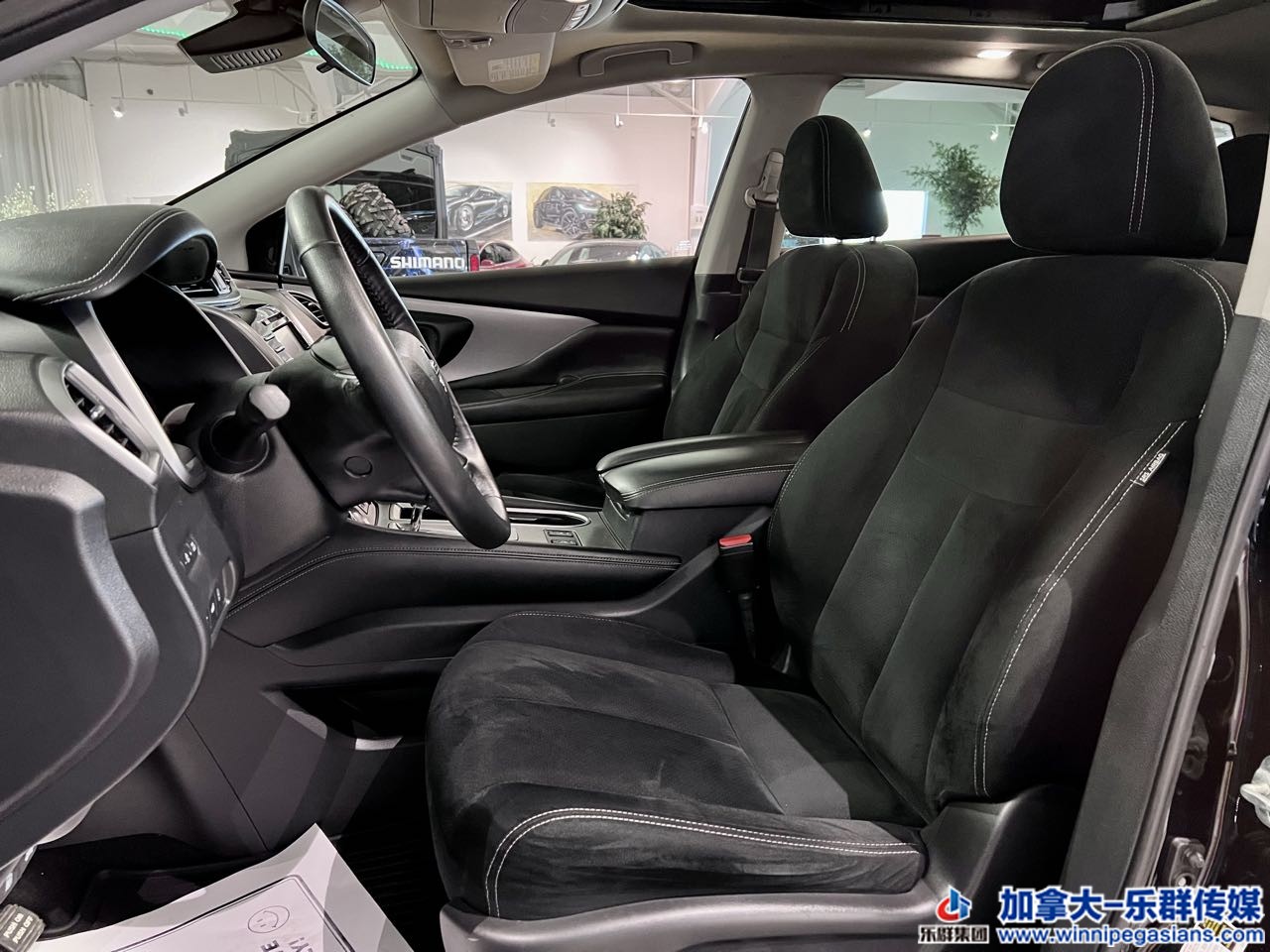 nissan_murano_7286_7.jpg