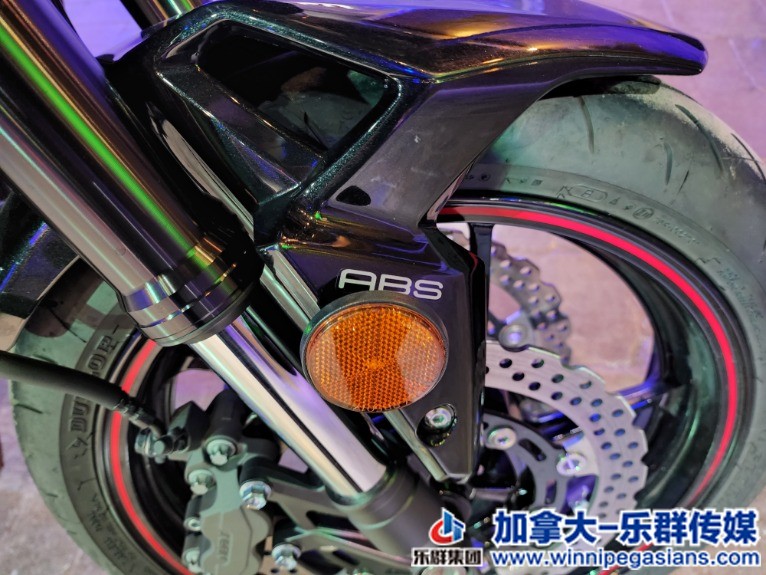 Used-2018-Kawasaki-Z900-948CC- -SC-Project-Exhaust-Only-1600-Kilometers!!-165281.jpg