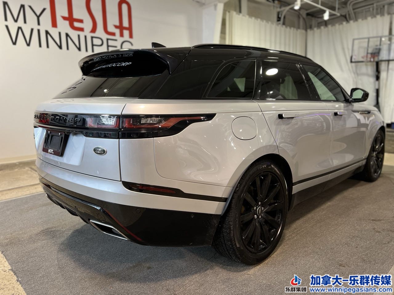 landrpver_velar_7268_19.jpg