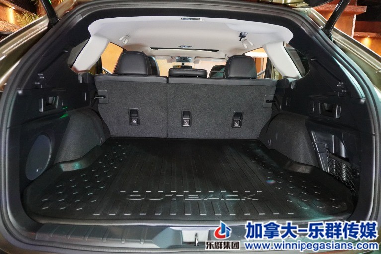 Used-2022-Subaru-Outback-Limited-HK-Stereo-Sunroof-12-In-Screen-Htd-Lthr-!!-1654.jpg