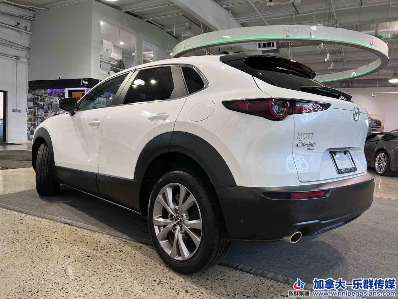 mazda_cx30_c7357_5.jpg