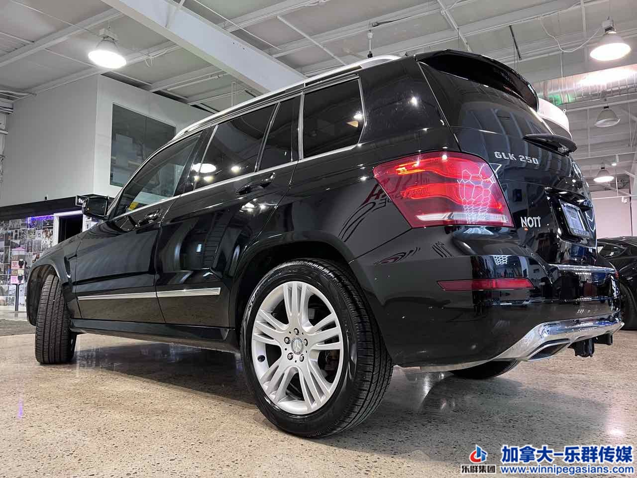 Mercedes_glk250_c7356_5.jpg