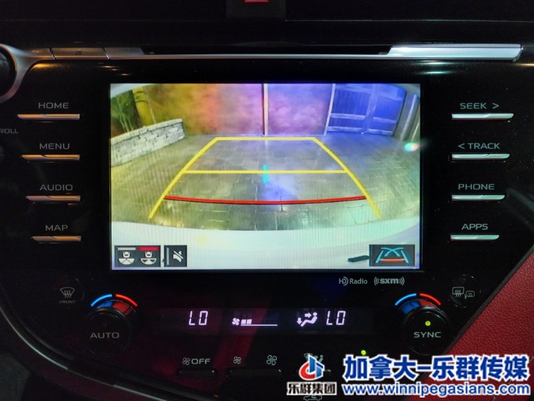 Used-2020-Toyota-Camry-XSE-Low-KM-Htd-Red-Lthr-Carplay-Pano-Roof!-1658360354 (4).jpg