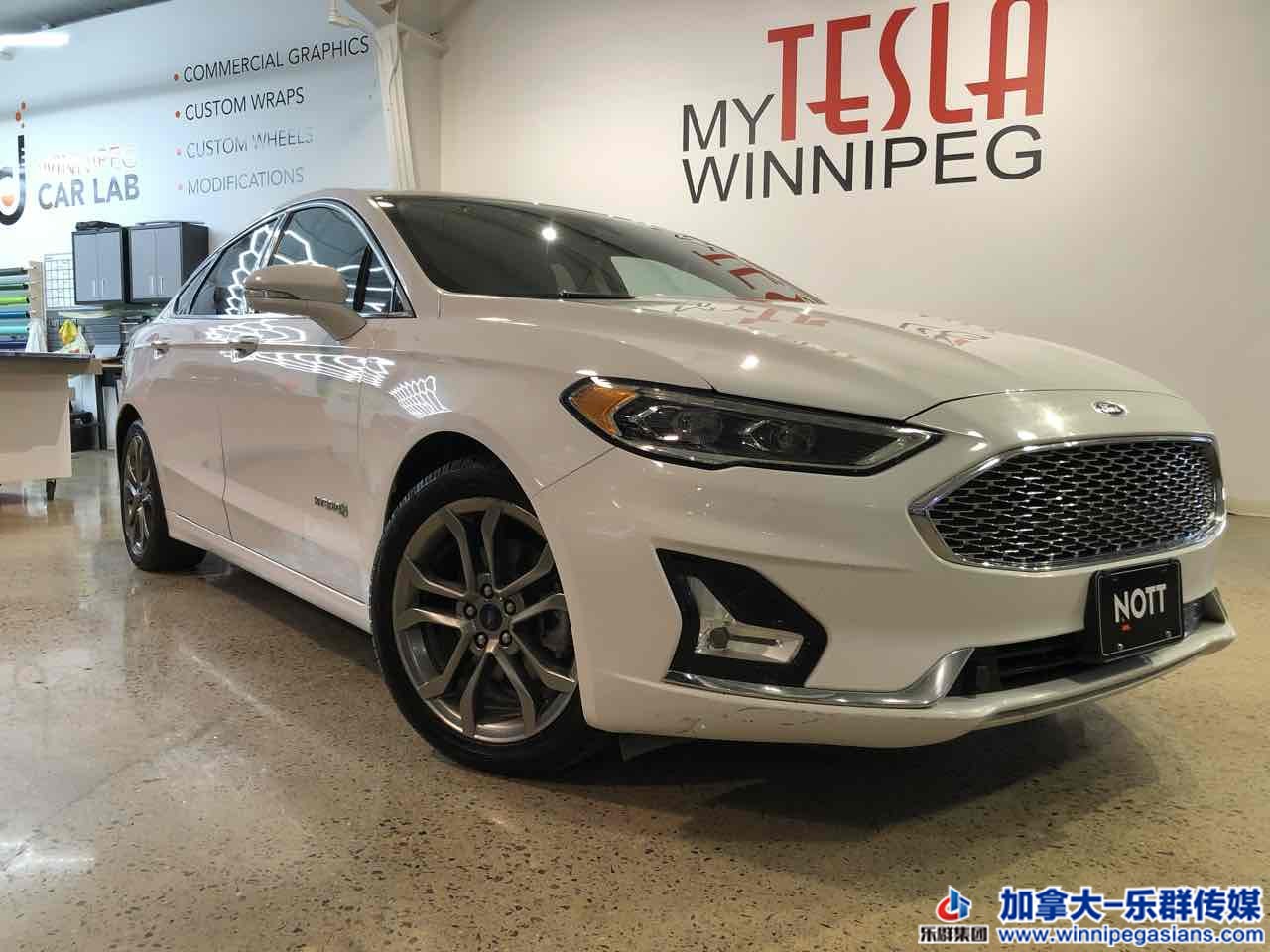 ford_fusion_7275a_2.jpg