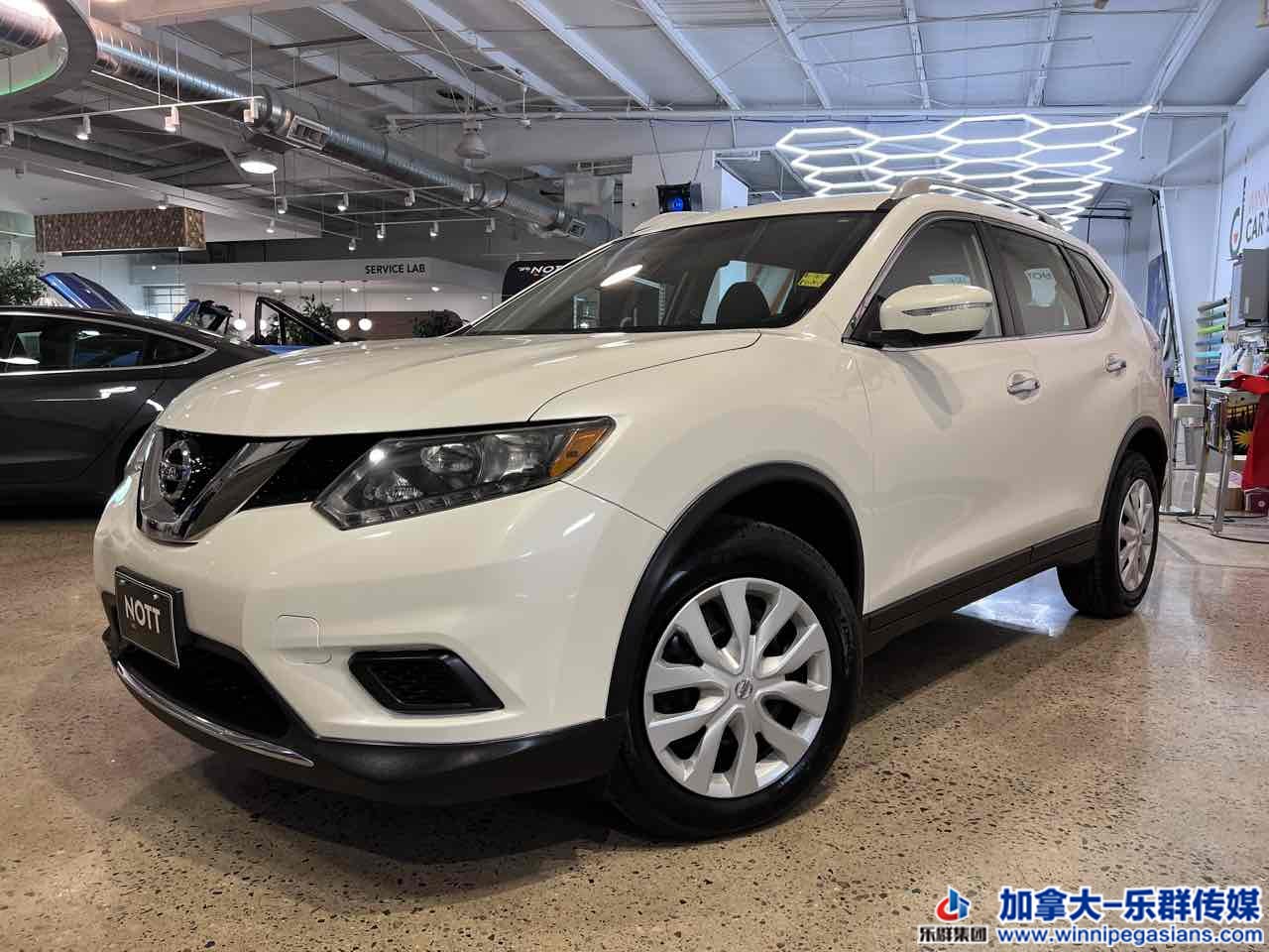 nissan_rogue_c7368_1.jpg