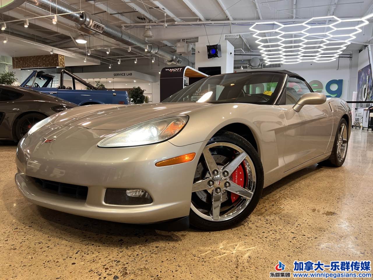 chevrolet_corvette_c7387_1.jpg