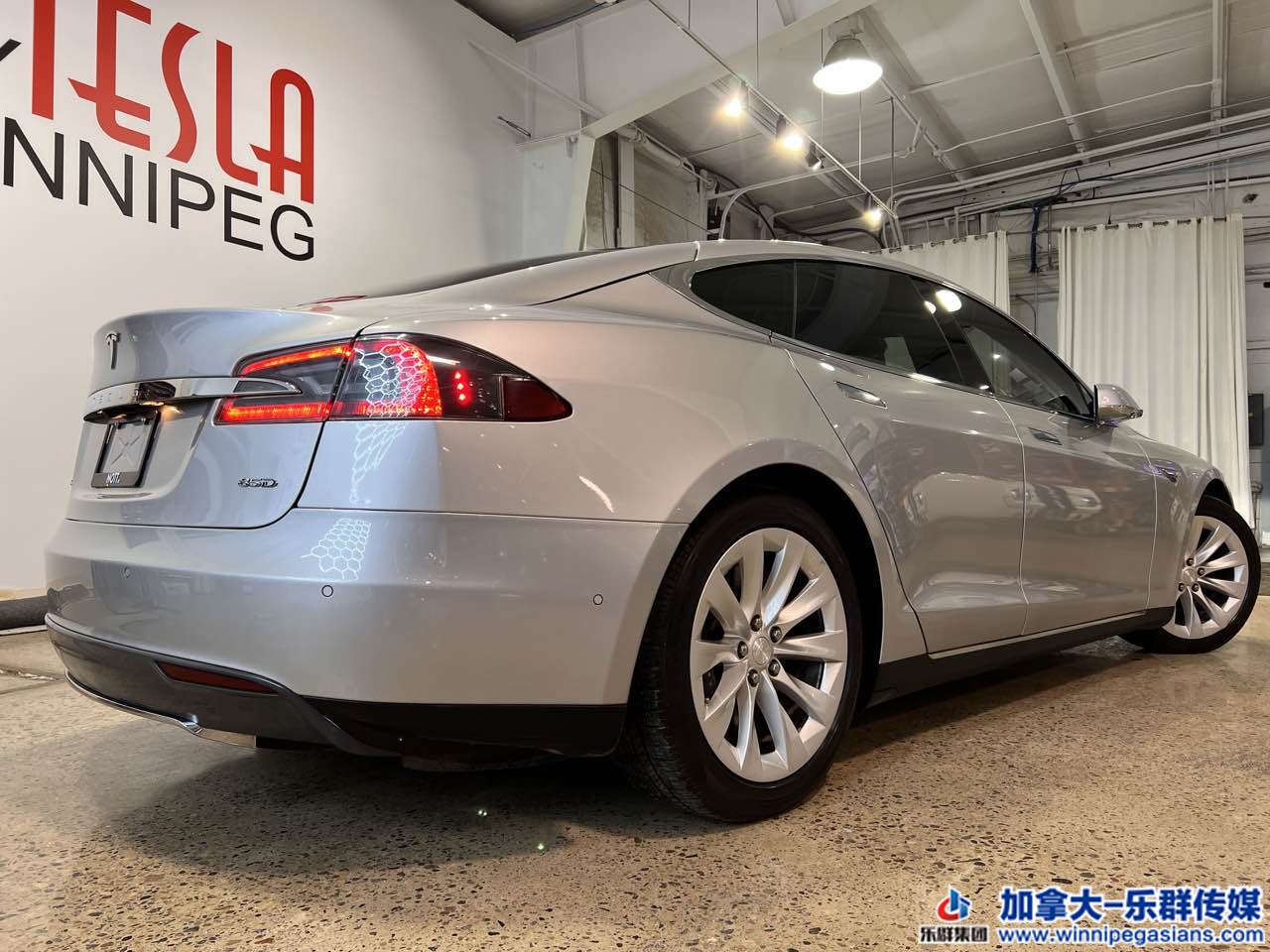 tesla_models_7361_5.jpg