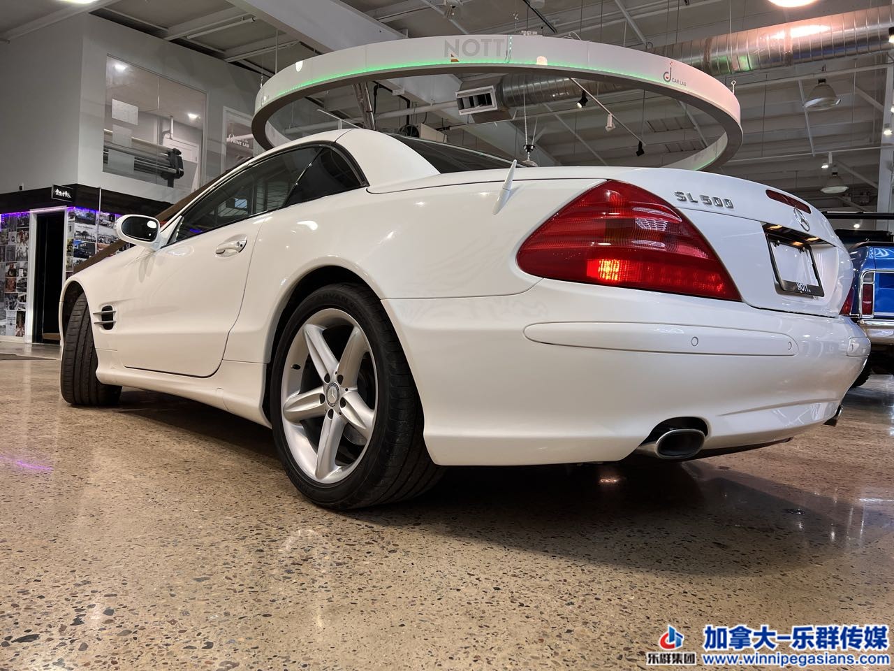 mercedes_benz_sl500_c7385_4.jpg