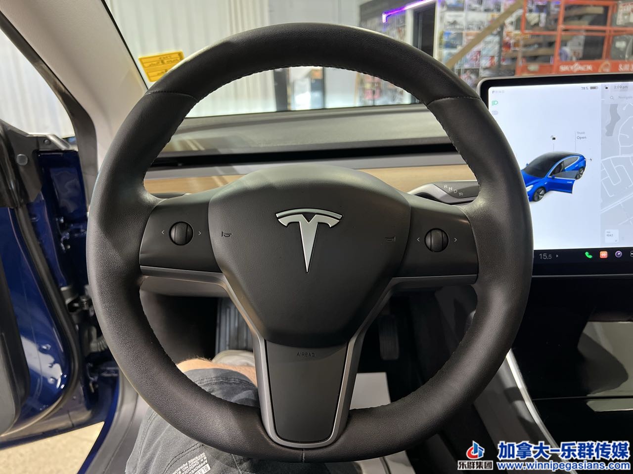 tesla_model3_7363_10.jpg