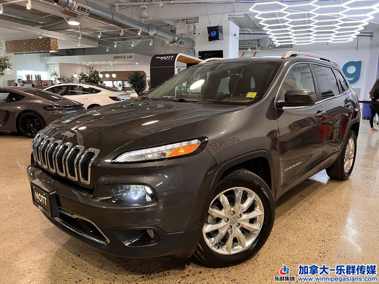 jeep_cherokee_c7402_1.jpg