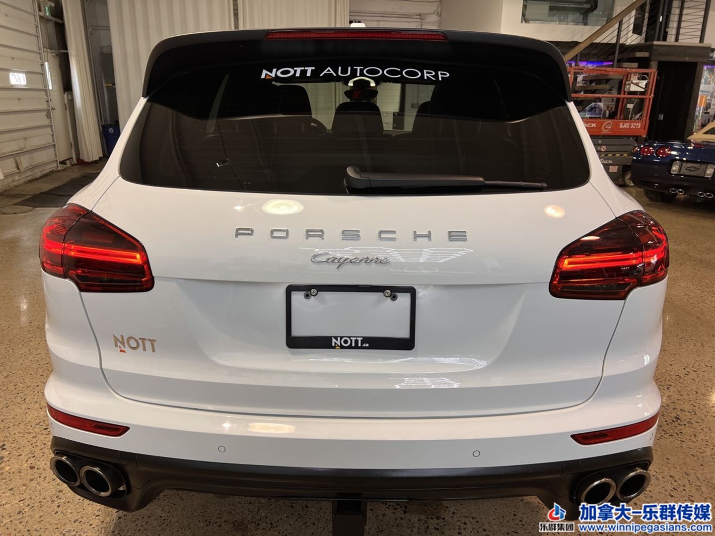 porsche_cayenne_c7400_14_small.jpg