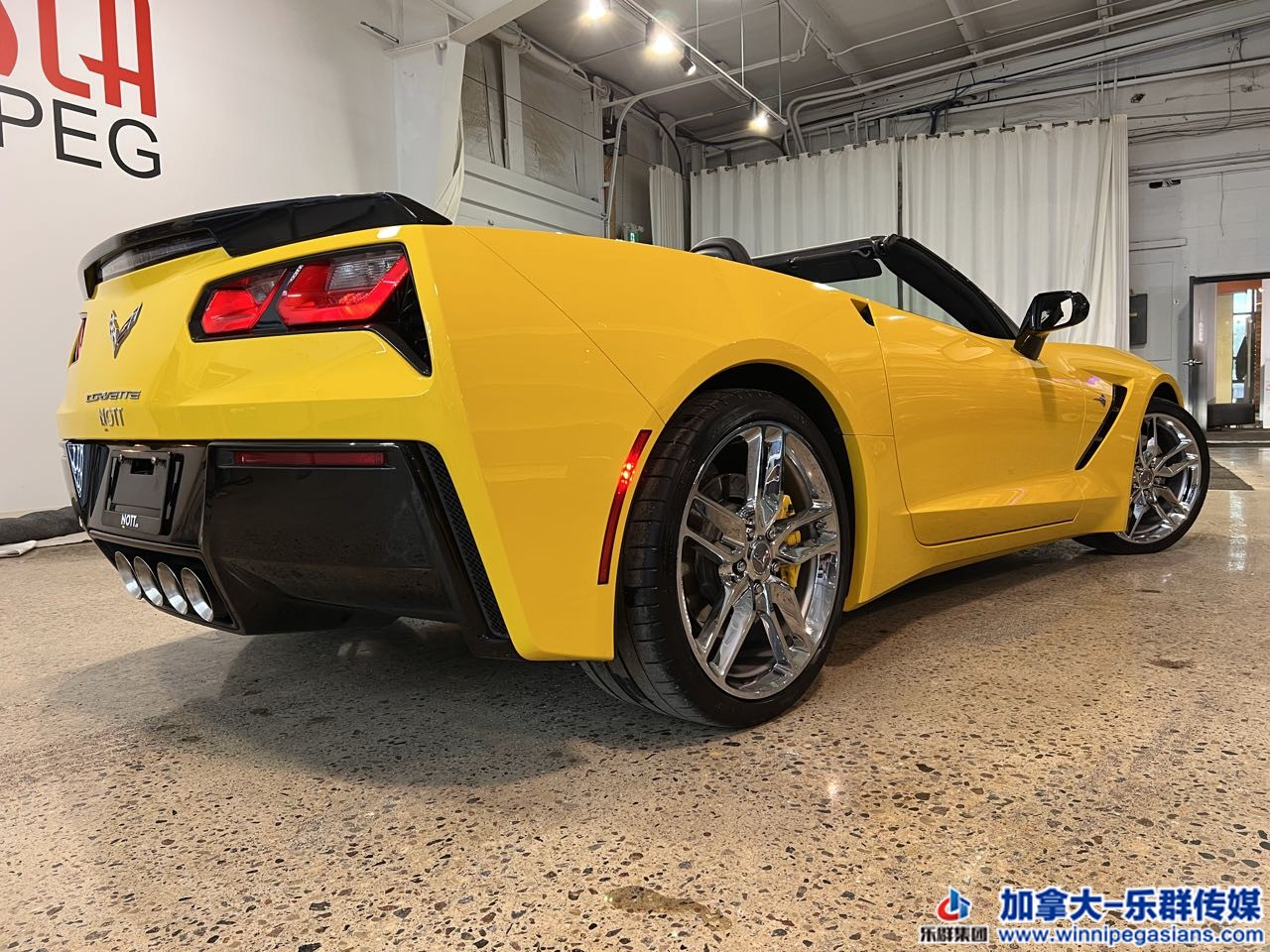 chevrolet_corvette_c7333_4.jpg