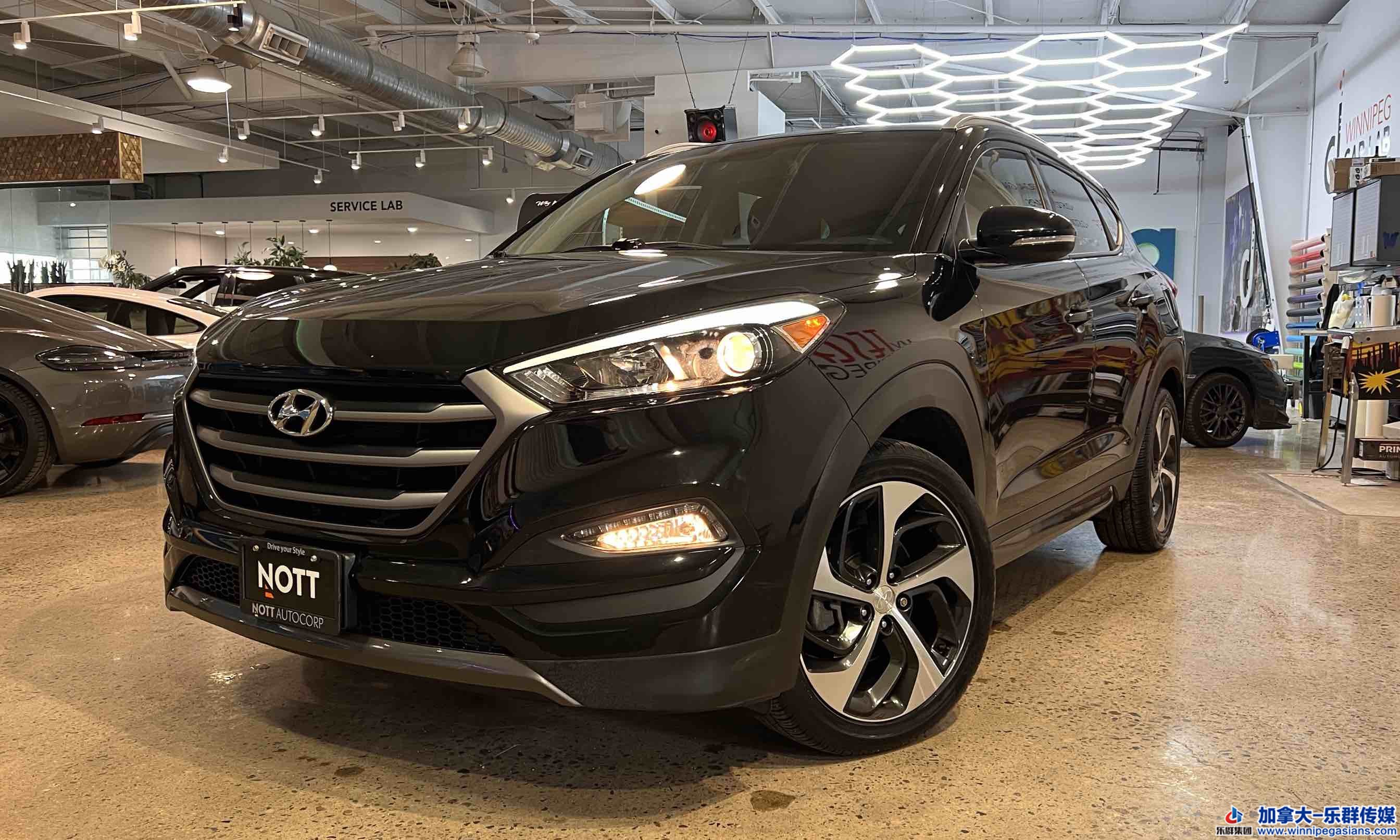 hyundai_tucson_7427_1.jpg