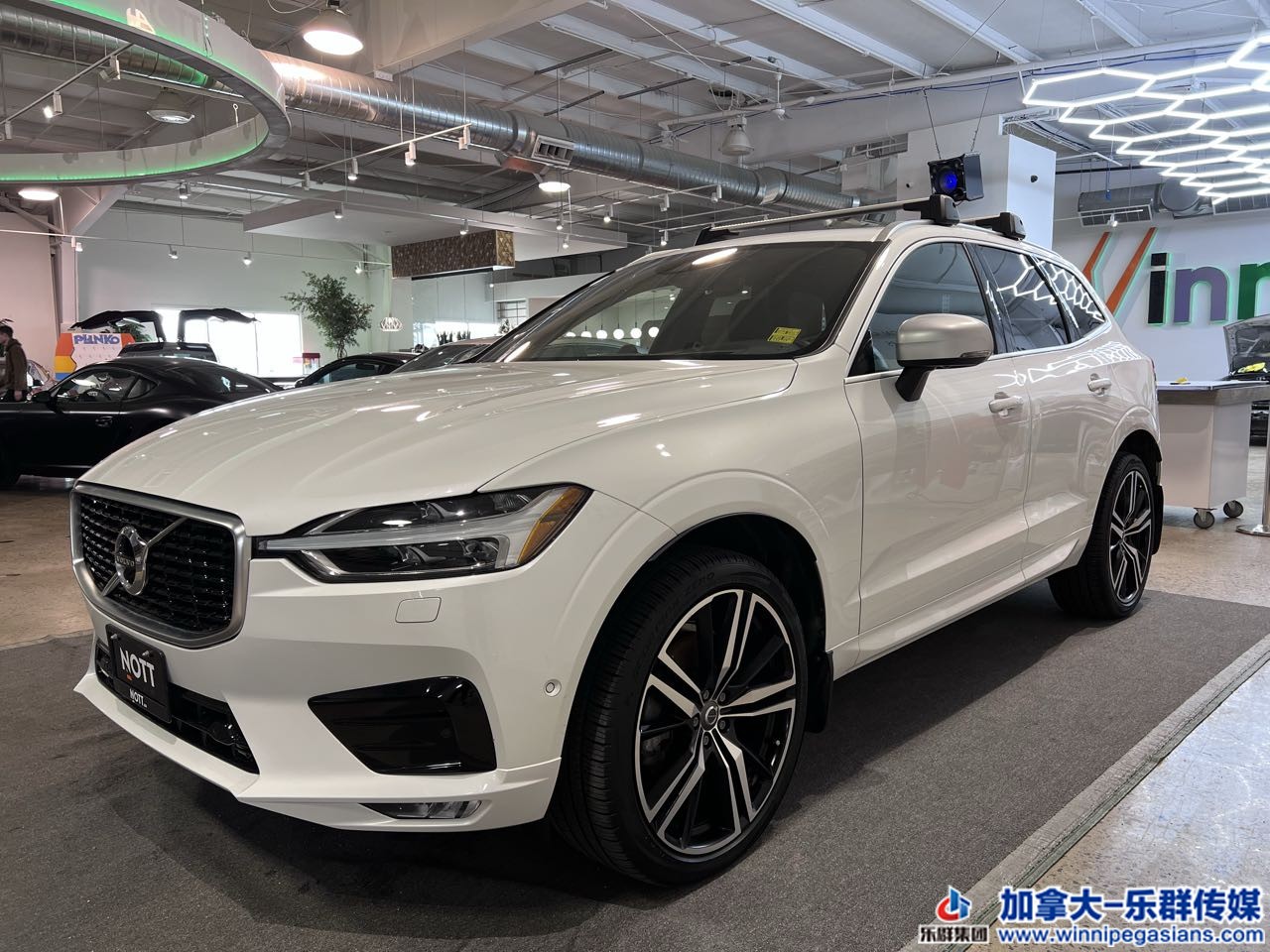 volvo_xc60_7241a_1.jpg