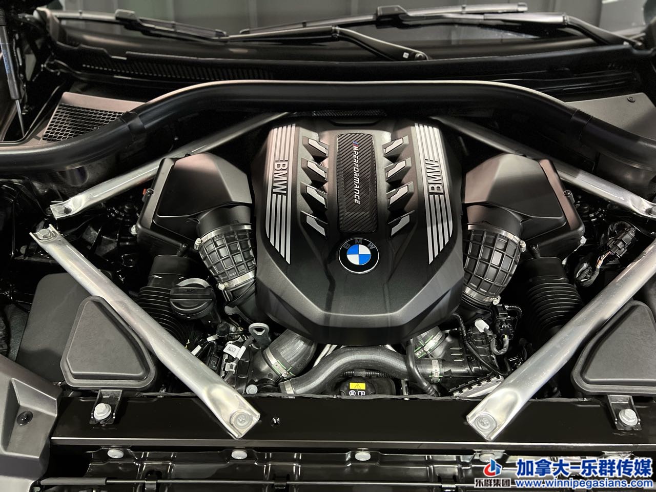 bmw_x5_7283_21.jpg