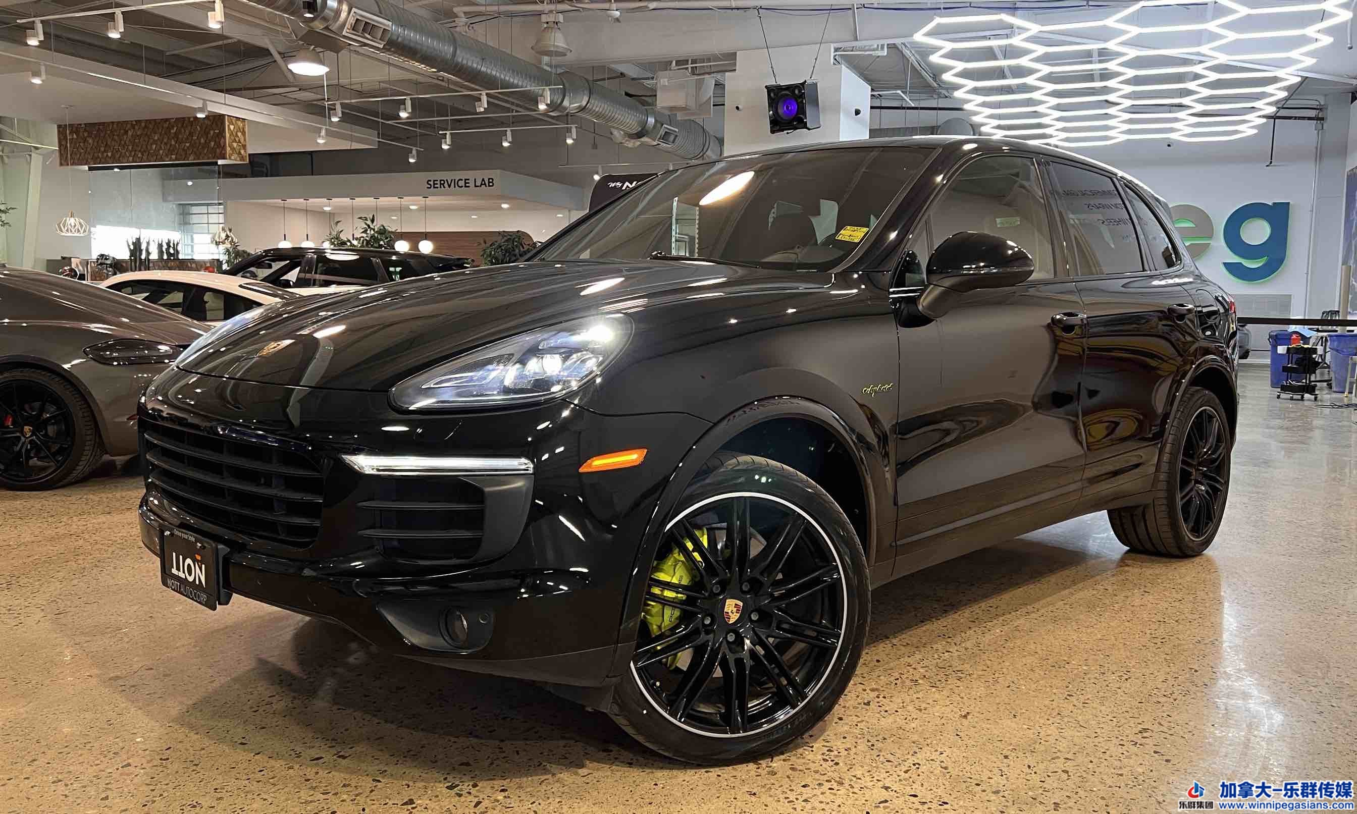 porsche_cayenne_7435_1.jpg