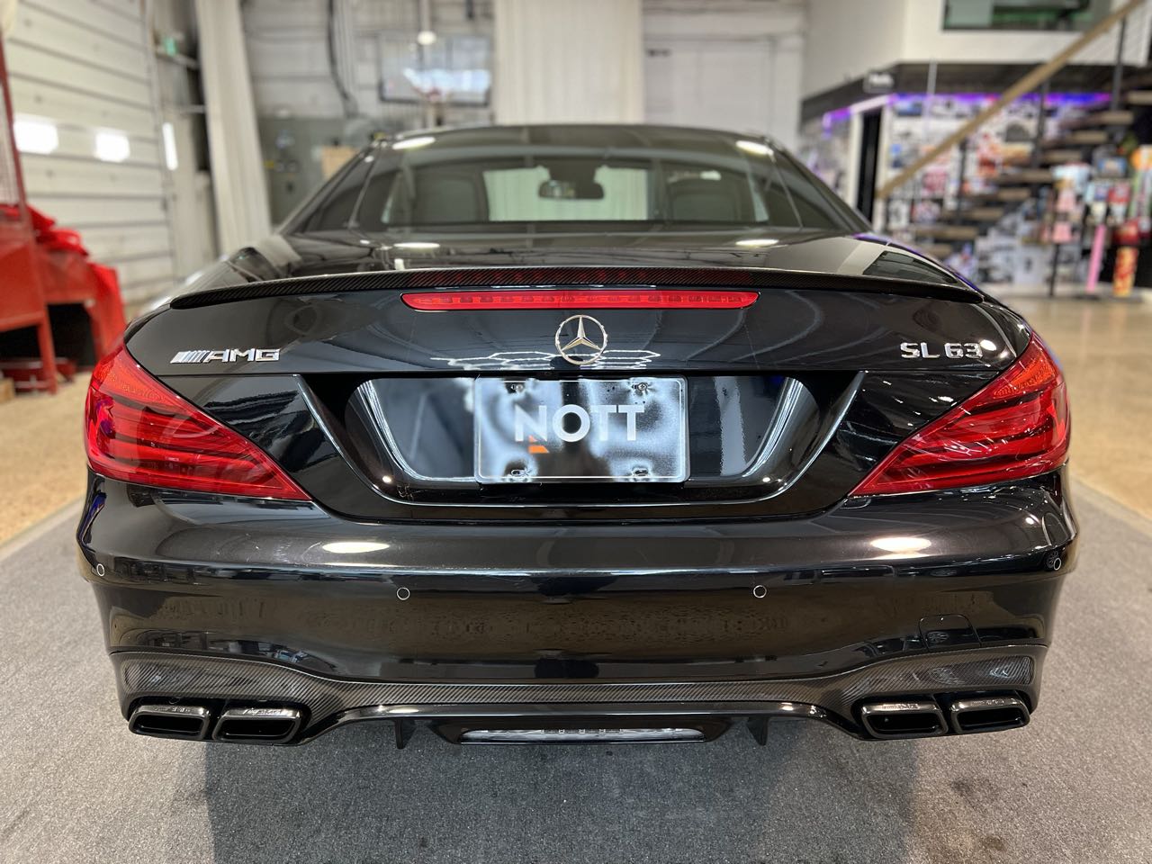 benz_sl63_c7454_15.jpg