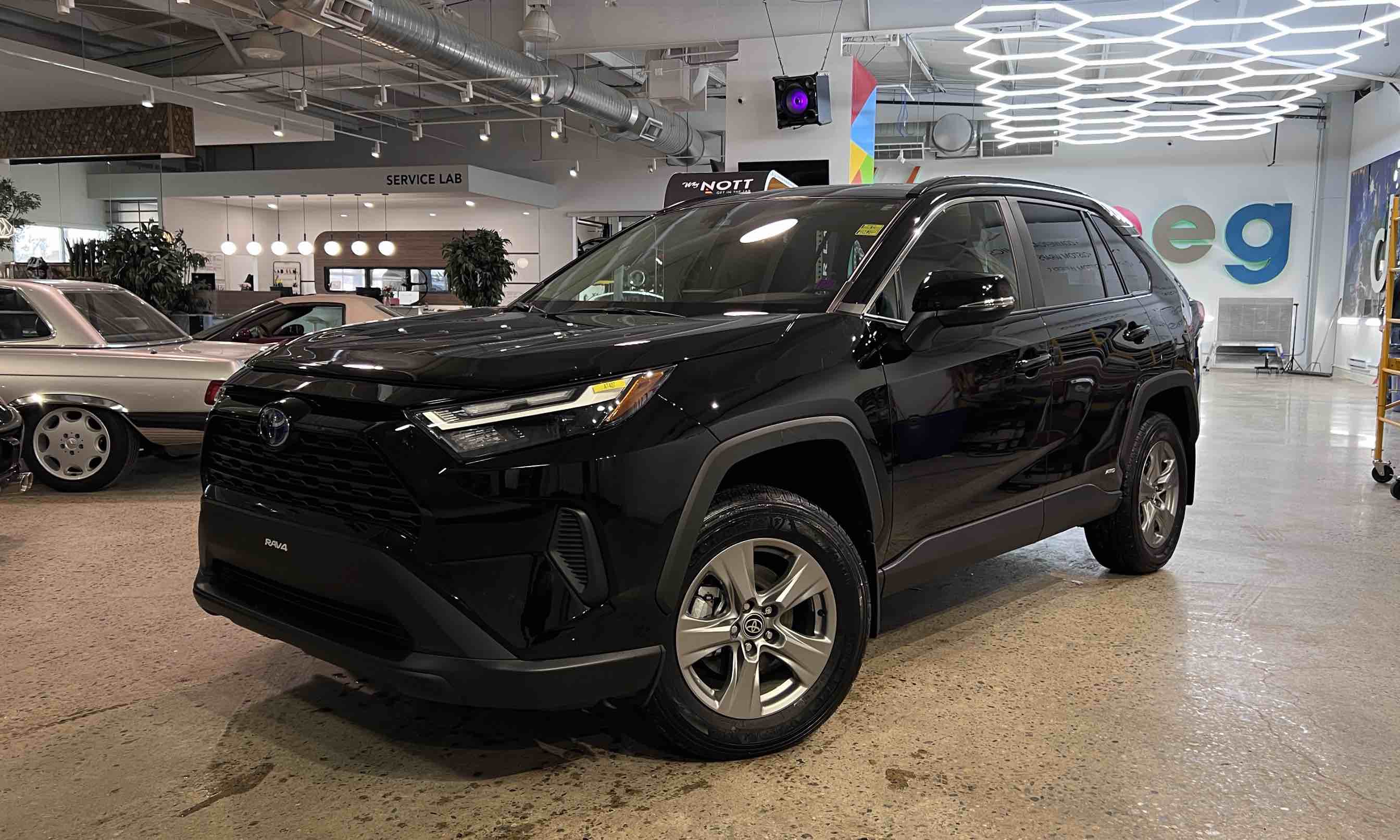 toyota_rav4_7729_1.jpg