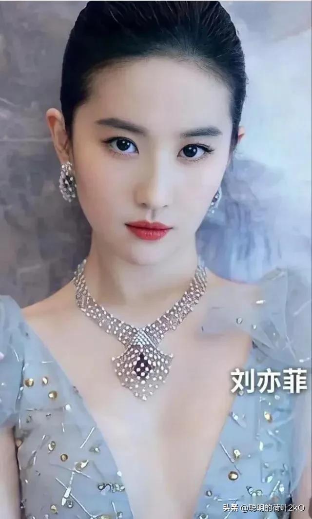 20位女神级别的耀眼明星-5.jpg