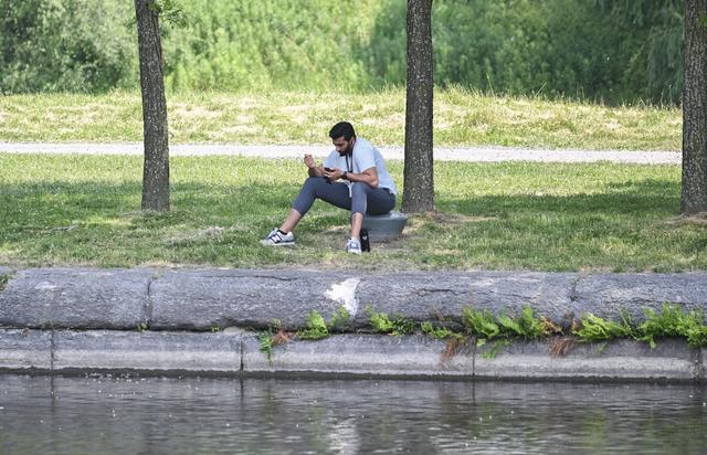 （外代二线）加拿大蒙特利尔遭遇高温天气-5.jpg