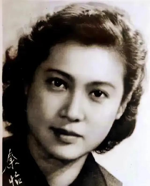 惊艳了时光的7大女明星：秦怡第6王晓棠第2，谁是你心中第一-4.jpg