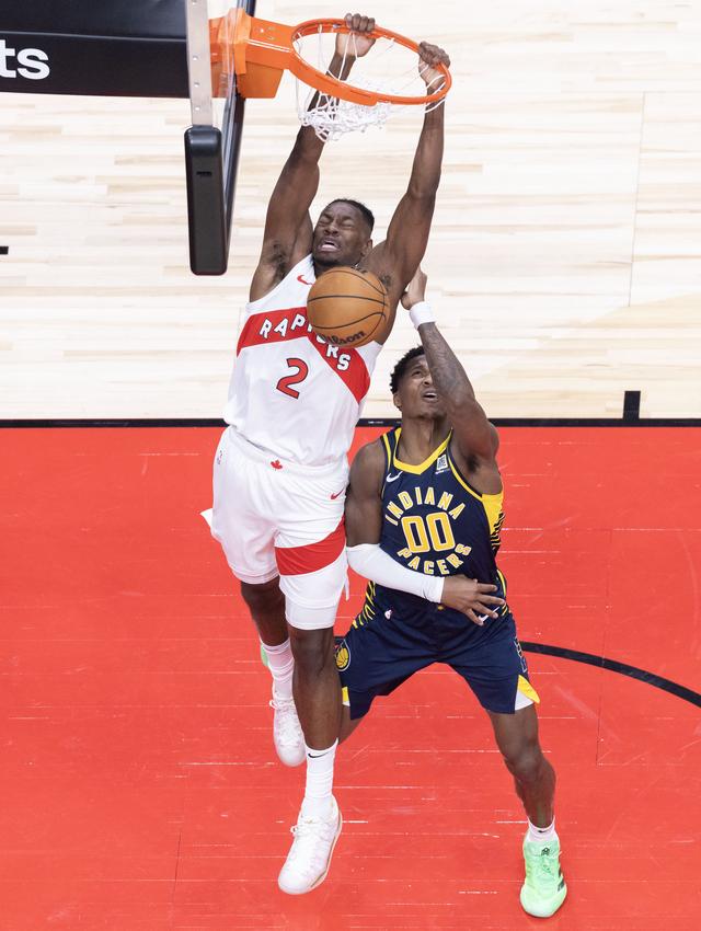 （体育）篮球——NBA常规赛：猛龙胜步行者-7.jpg