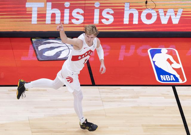 （体育）篮球——NBA常规赛：猛龙胜步行者-6.jpg