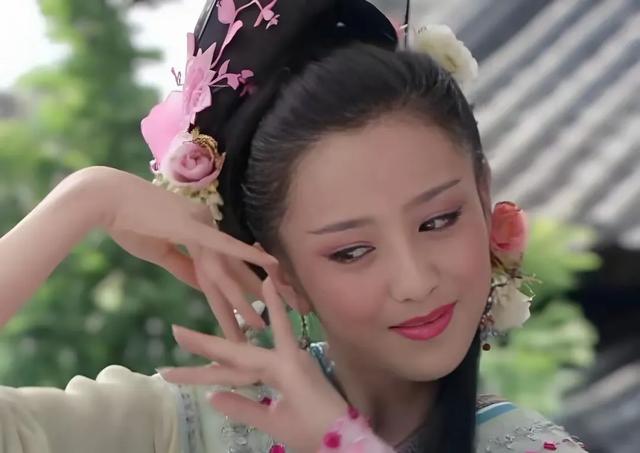 惊艳！内娱80后10位女明星，刘亦菲、赵丽颖上榜，有没有你喜欢的-3.jpg